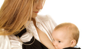 Karmienie niemowlęcia - niezbędne akcesoria