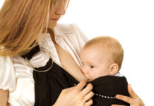 Karmienie niemowlęcia - niezbędne akcesoria