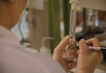 Zapłodnienie pozaustrojowe – jaki ma wpływ na organizm kobiecy zapłodnienia pozaustrojowego