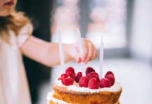 Tort na urodziny dla dziecka - jak go uatrakcyjnić?