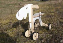 Jeździk dla dziecka - tak czy nie? Opinie i aspekty zdrowotne