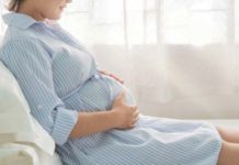 Bezpieczne kosmetyki dla kobiet w ciąży – jakie produkty wybrać?