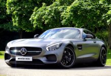 Ile pali Mercedes Actros? Ile pali Mercedes Actros?