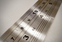 Jak się mierzy obwód? Jak się mierzy obwód?