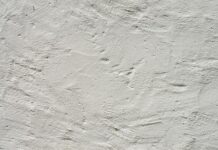 Jakich farb używać do malowania deskorolki?