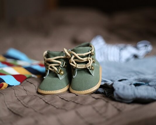 Co na zarysowane buty?