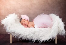 Gdzie postawić łóżeczko dla niemowlaka? Gdzie postawić łóżeczko dla niemowlaka?