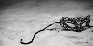 W co ubrać dziecko na plażę?