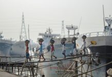 Ile węgla wchodzi na tira? Ile węgla wchodzi na tira?