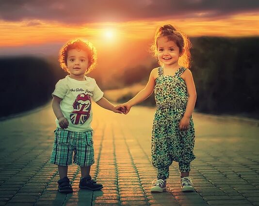 Dlaczego dzieci nie mogą być w jacuzzi? Dlaczego dzieci nie mogą być w jacuzzi?